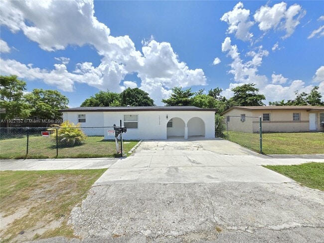 Primary Photo - 10730 SW 149th Terrace