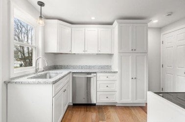 Building Photo - 98 Uncatena Ave