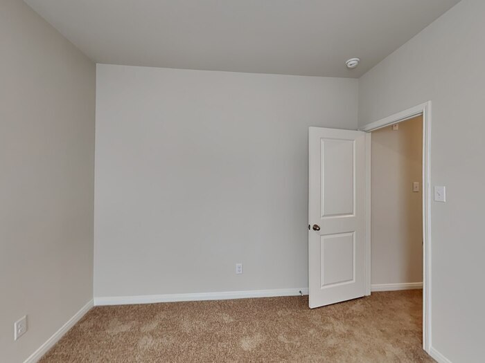 Building Photo - 11412 Bright Sun Dr