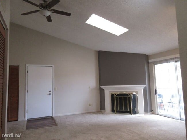 Building Photo - 2 br, 2 bath Condo - 3320 S Ammons St #6-201