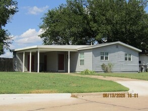 Building Photo - Move In Special: $250 off on The First Ful...