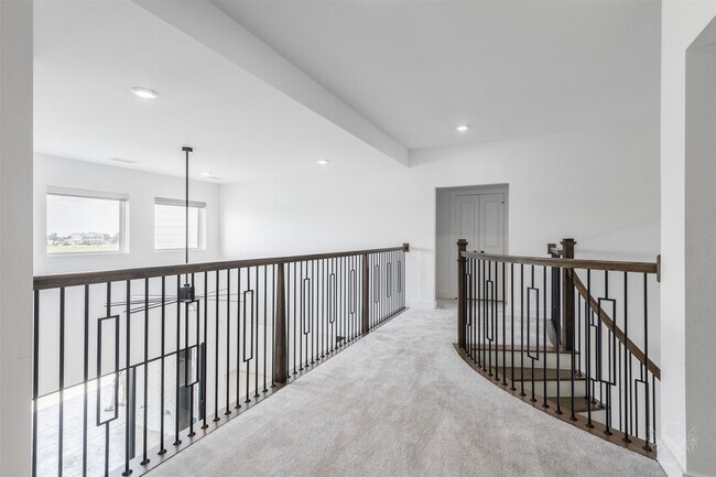 Building Photo - 7526 Sunny Oak Ln