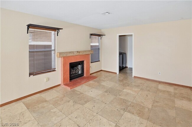 Building Photo - 7709 Kalmalii Ave