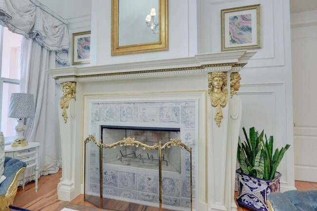Building Photo - 16975 83rd Pl N