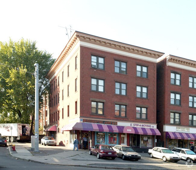 Building Photo - 889-891 Park St