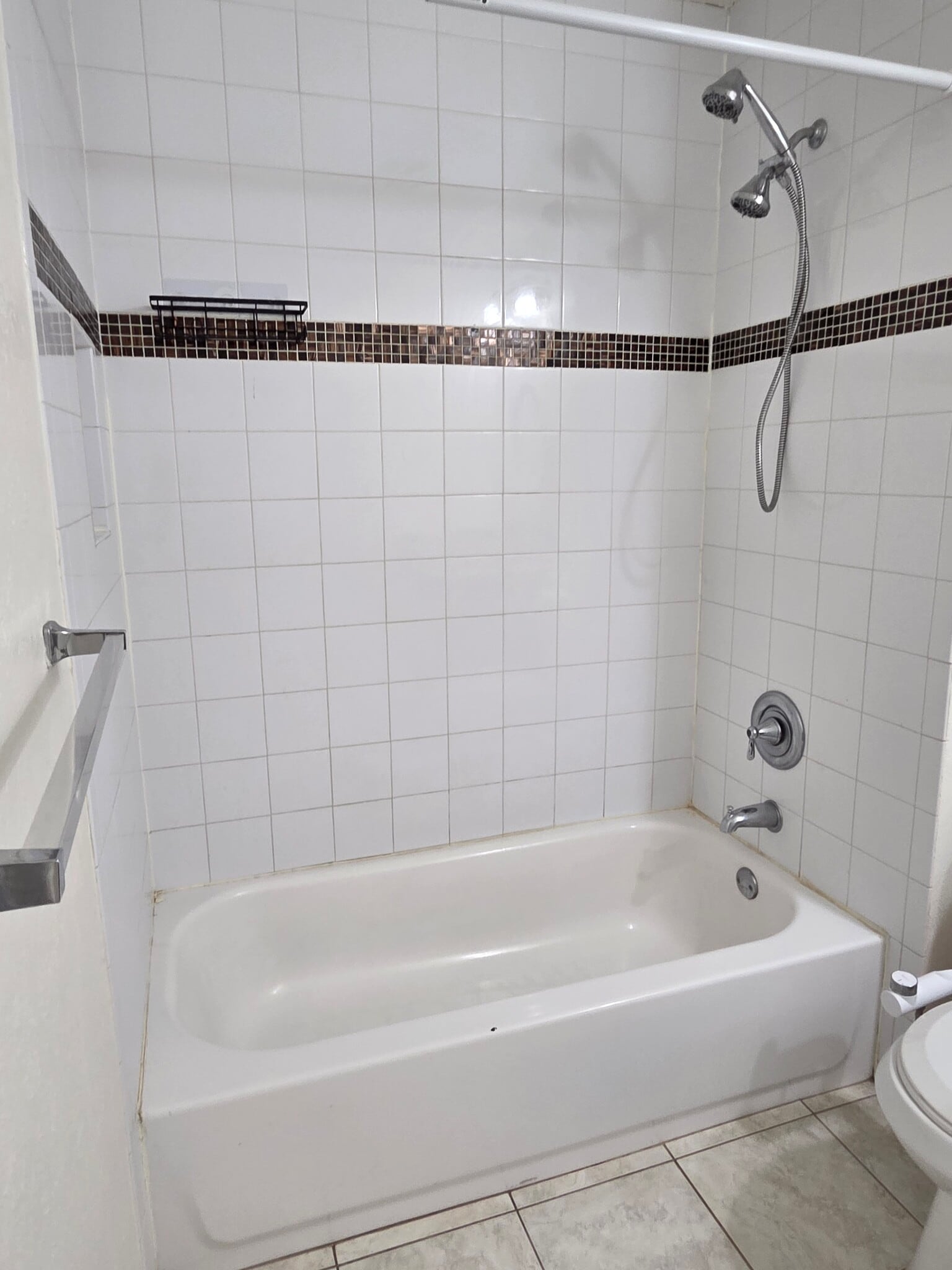 Building Photo - 2202 East Crosby Road