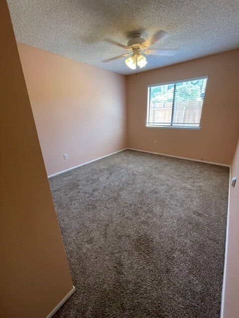 Building Photo - 27789 Cloud Dance Ct
