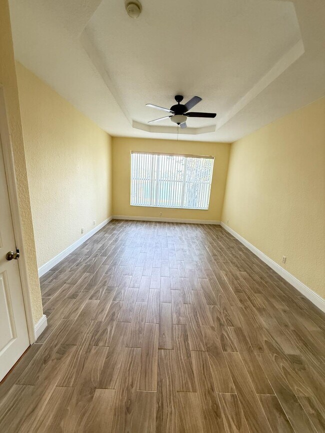 Building Photo - 5074 Massy Dr