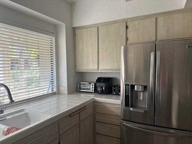 Building Photo - 42315 Liolios Dr