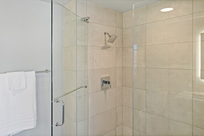 Building Photo - 904 T St NW