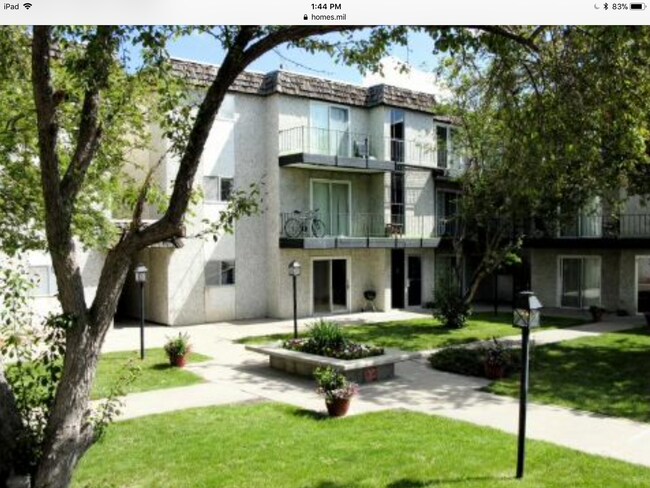 Primary Photo - 3345 11th Ave S
