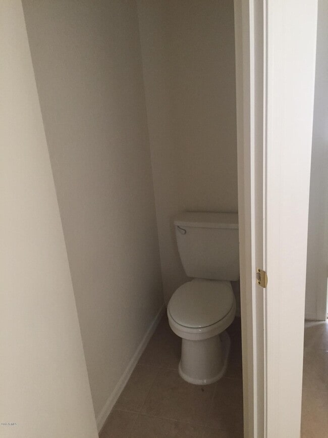 Building Photo - 8353 W Carol Ave