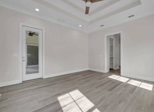 Building Photo - 1767 San Damian Rd