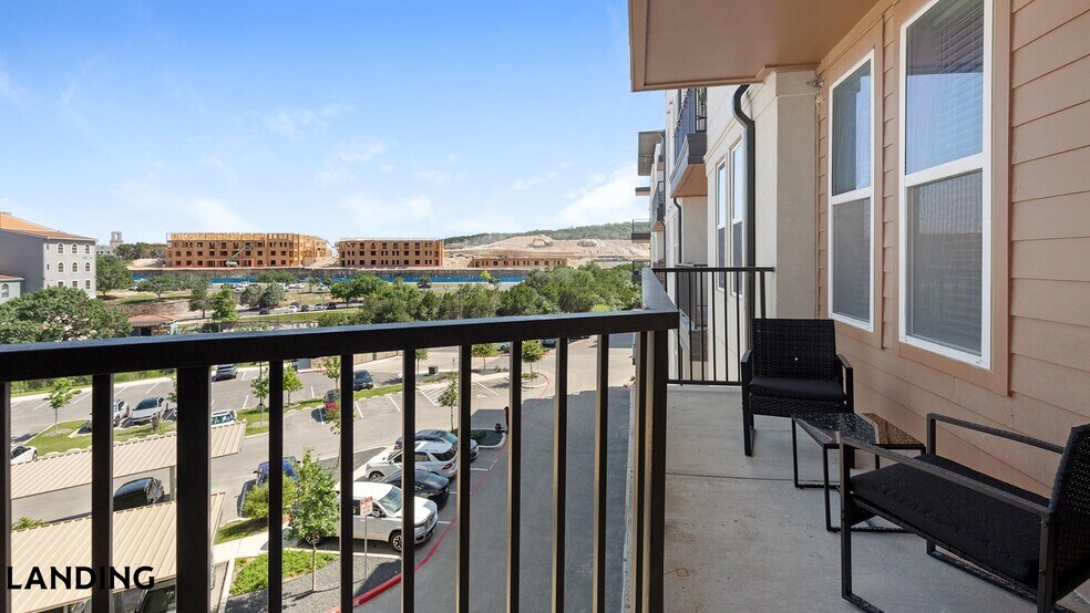 Building Photo - 18111 La Cantera Terrace