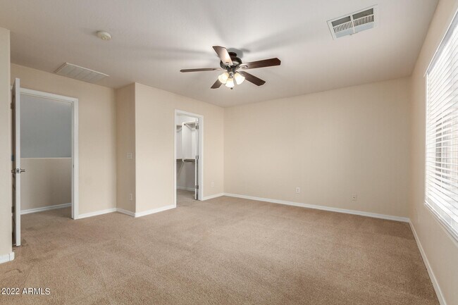 Building Photo - 17410 W Holland Ln