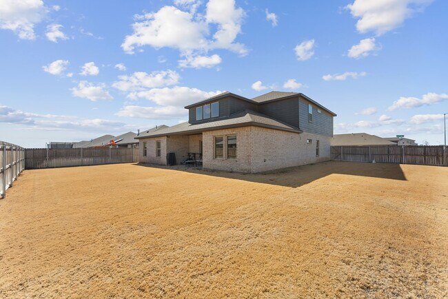 Building Photo - 7118 Adenium Rd