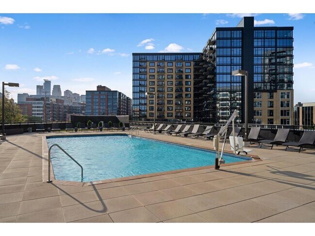 Building Photo - 1240 S 2nd St