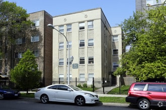 Building Photo - The Horizon on Kenmore