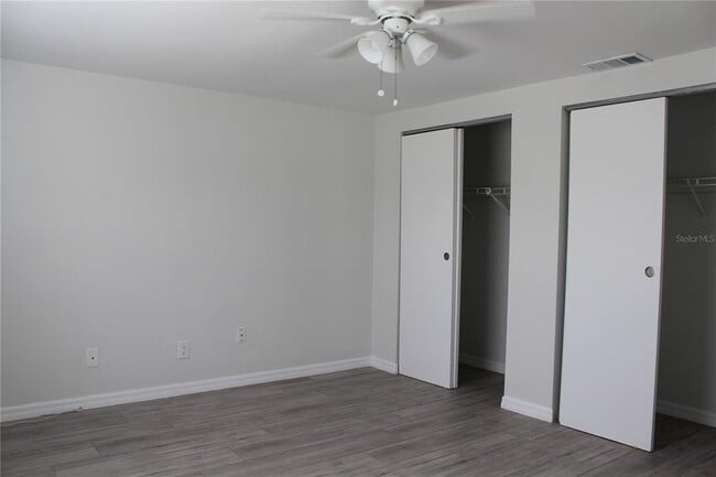 Building Photo - 10115 Wheatley Hills Ct