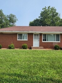 Building Photo - Swords & Rohmann