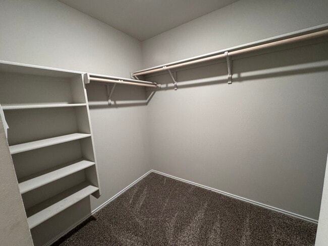 Building Photo - 1104 Prairie Clover Rd