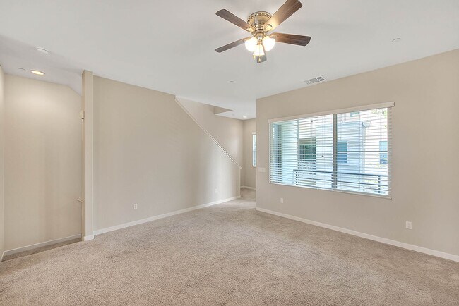 Building Photo - 741 Sawyer Pl