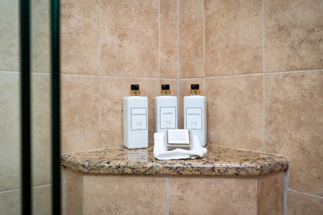 Building Photo - 149 Beachcomber St