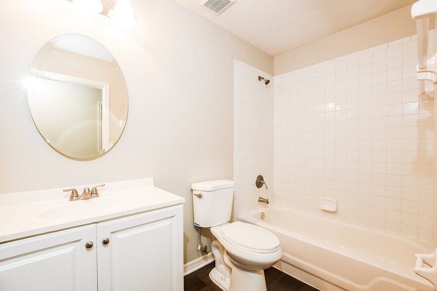 Building Photo - 15 S Cervidae Dr