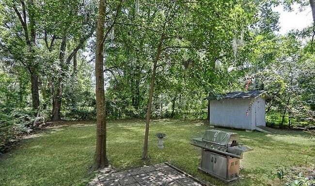 Building Photo - 5330 Athena Dr
