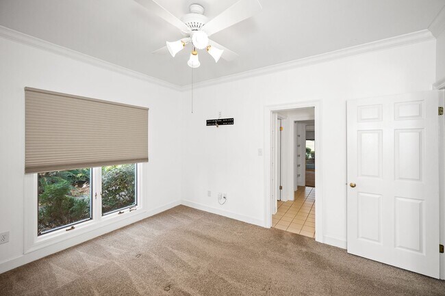 Building Photo - 601 Willow Point Ct