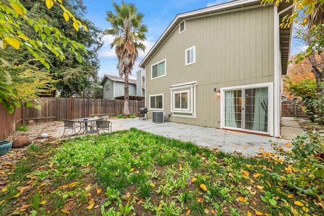 Building Photo - 8105 Prior Way