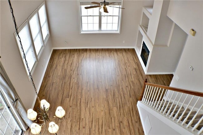 Building Photo - 383 Windcroft Cir NW