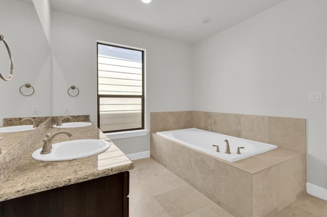 Building Photo - 9405 Blalock Tree Ct