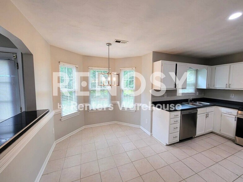 Building Photo - 45 Creekside Dr