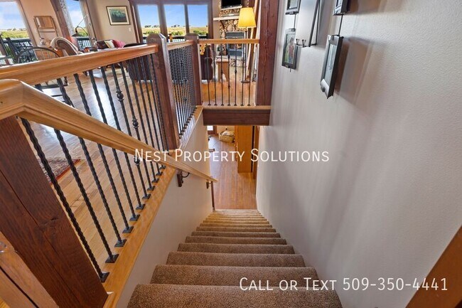 Building Photo - 4839 Rd 6.5 NE