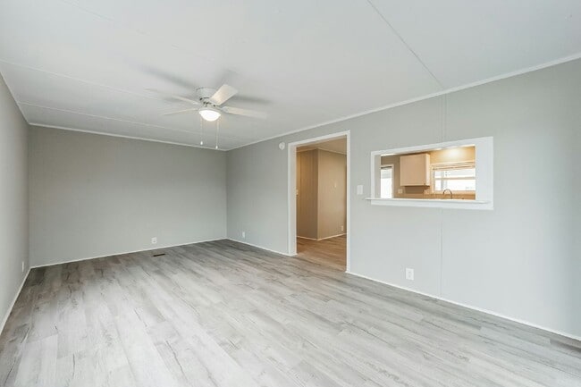 Building Photo - 2108 Ixora Ct