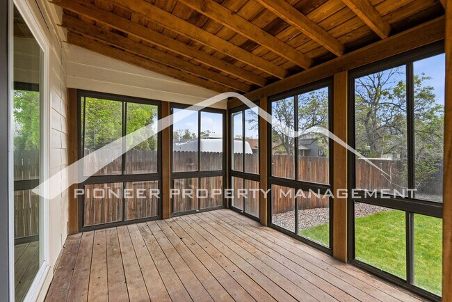 Building Photo - Beautiful Single Family Home Fenced in Yard and Central AC