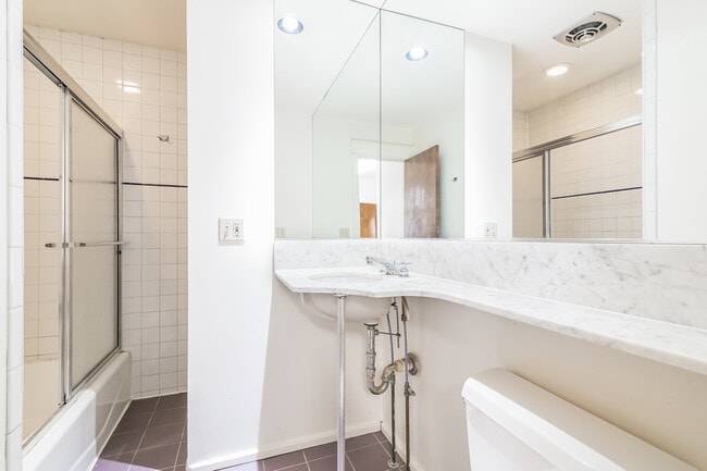 Building Photo - 1301 Washtenaw Ave