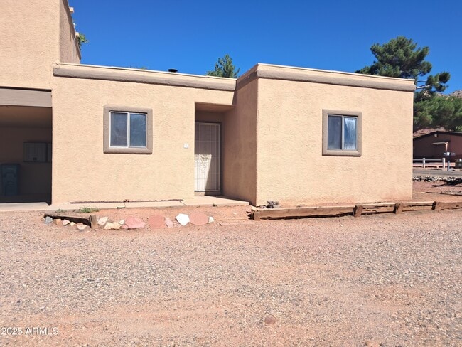 Building Photo - 150 Sugarloaf St