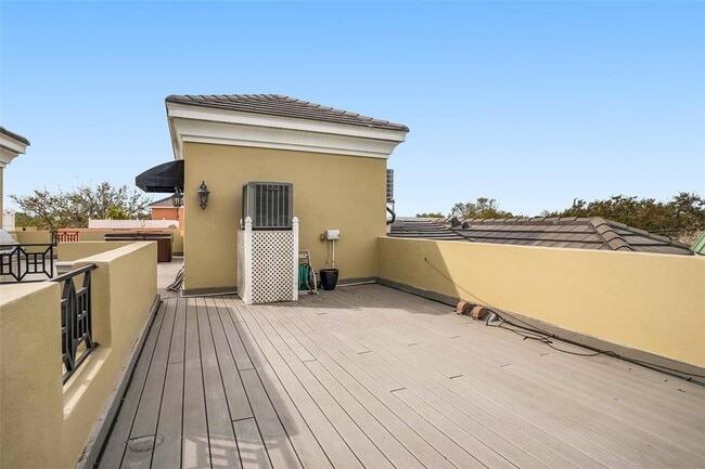 Building Photo - 2419 Victoria Gardens Ln