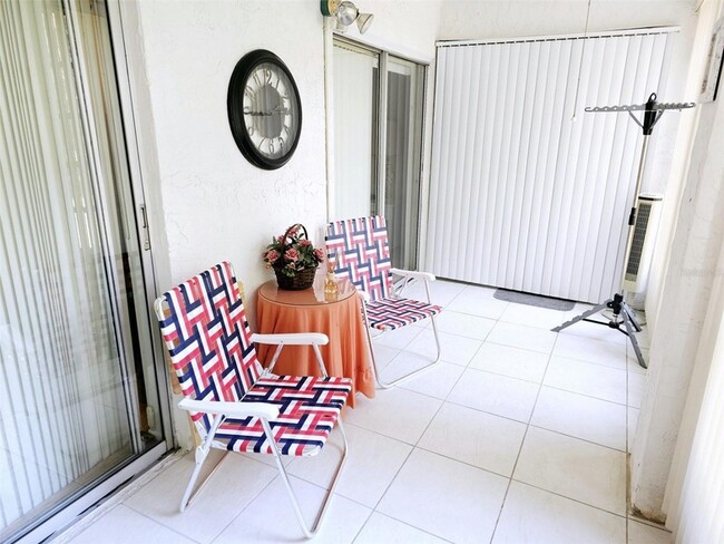 Building Photo - 3528 Lake Bayshore Dr