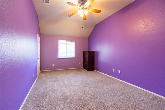 Building Photo - 9216 Sterling Gate Dr