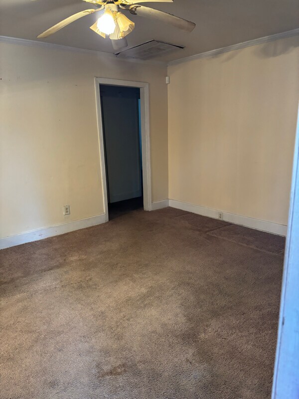 Building Photo - 1574 Colonial Dr