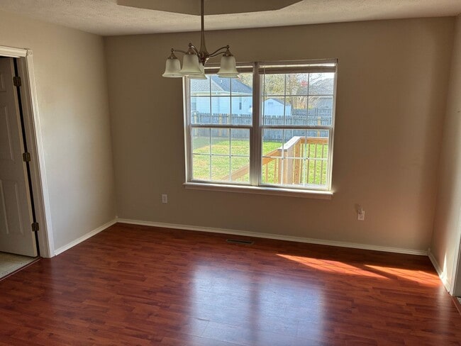 Building Photo - Beautiful 3 bedroom home - Ozark, MO