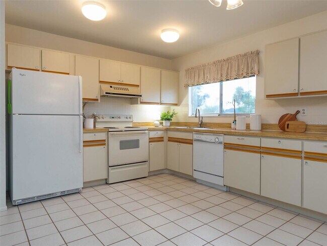 Building Photo - 3087 Idlewood St