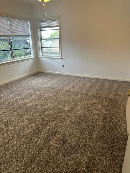 Building Photo - 1229 Brockenbraugh Ct