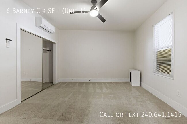 Building Photo - 6 Barney Cir SE