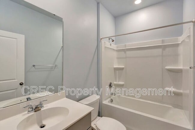 Building Photo - 494 Spanish Wells Rd