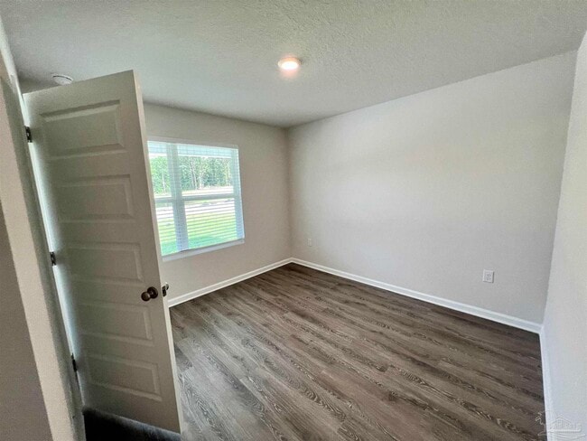 Building Photo - 4119 Whitetail Ln