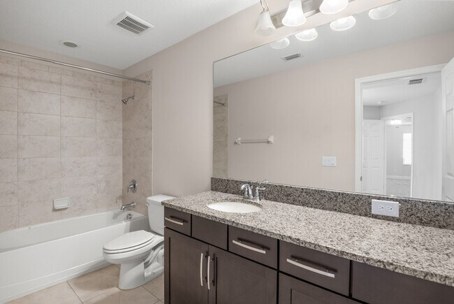 Building Photo - BEUATIFUL Home For Rent in South Cove!